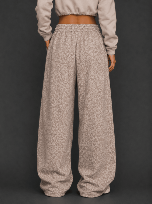 EVE FlowMotion Leopard Wide Leg Pants - EVEPEACH
